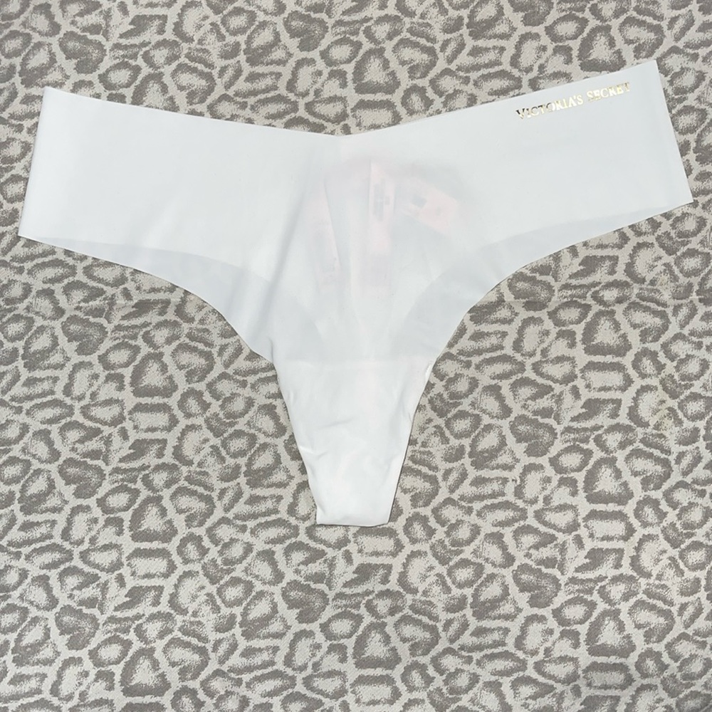 🌺 Victoria secret thong underwear 🌺
